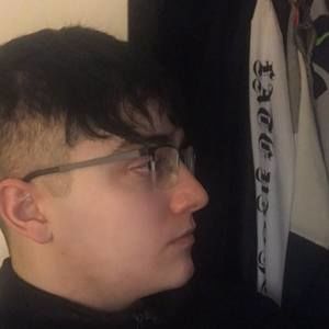 Meet your Posher, Cameron